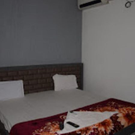 Hotel Rajawat , Madhya Pradesh Vidisha Kültér fotó